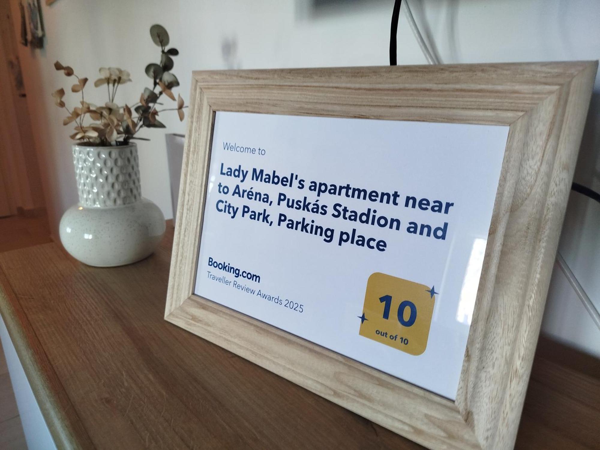 Lady Mabel'S Apartment Near To Arena, Puskas Stadion And City Park, With Guarded Parking Place Будапешт Екстер'єр фото
